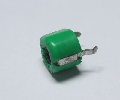 Trimmer/Adjustable capacitor 5.5pF-30pF100V CAP23