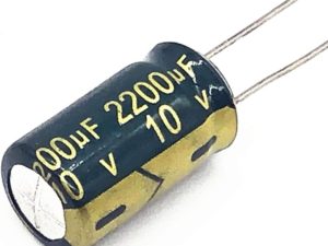 Electrolytic Capacitors - 2200uF/10V