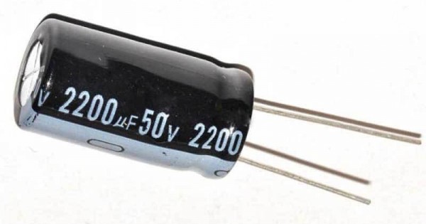 Electrolytic Capacitors - 2200uF/50V