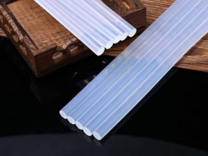 7mm * 200mm Hot Melt Glue Stick for Glue Gun COM51 ,R15