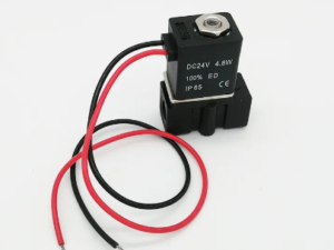3 Way Plastic Solenoid Valve Mini 3P025-06/08 Port 1/8 1/4 BSP 220V 110VAC 12 24V Electric Control Air Valve With Wire Lead Type COM45, R24