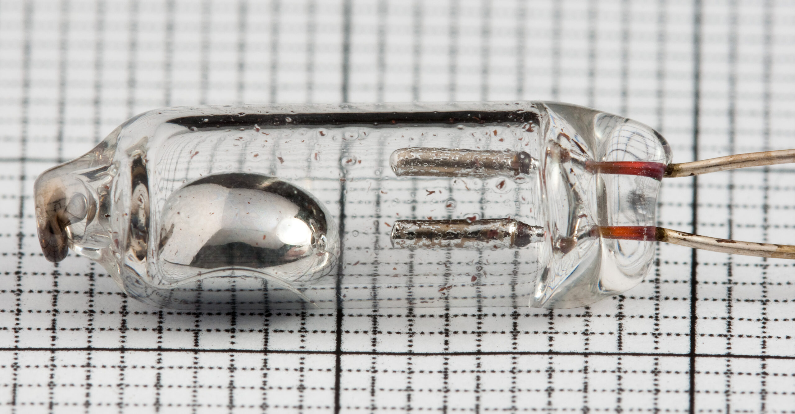 A mercury switch - Image 2